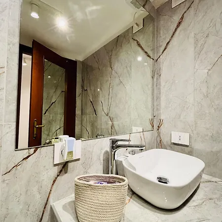 Monolocale Con Terrazzo Esclusivo דירה *